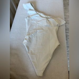 Women’s white ruffle one shoulder bodysuit